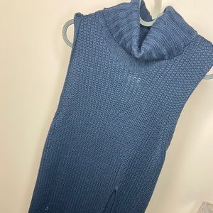 Knitted Turtle Neck Dress w/ Split